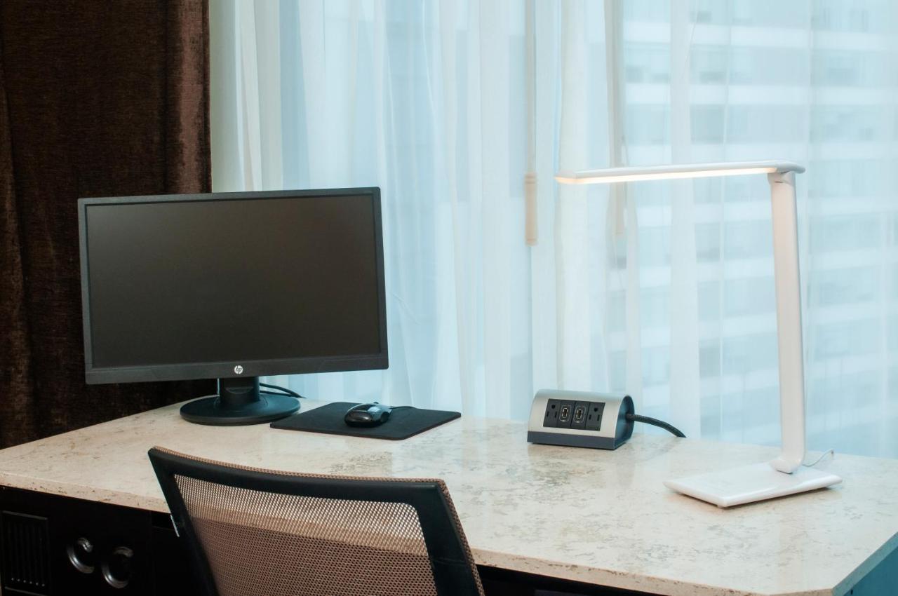Belair Unique Mexico City Wtc, Trademark By Wyndham Kültér fotó A modern LED desk lamp